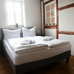 Lehm & Fachwerk 2-zimmer-apartment - Claycation דירה מרקטברייט